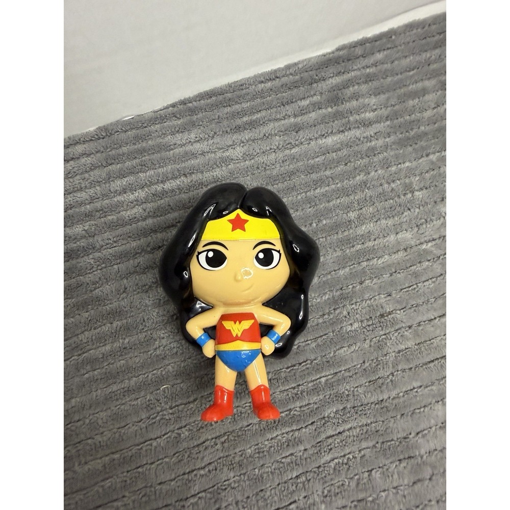 Wonder Woman Chibi Figurine Toy Plastic DC Superheroes Black Hair Red Boots
